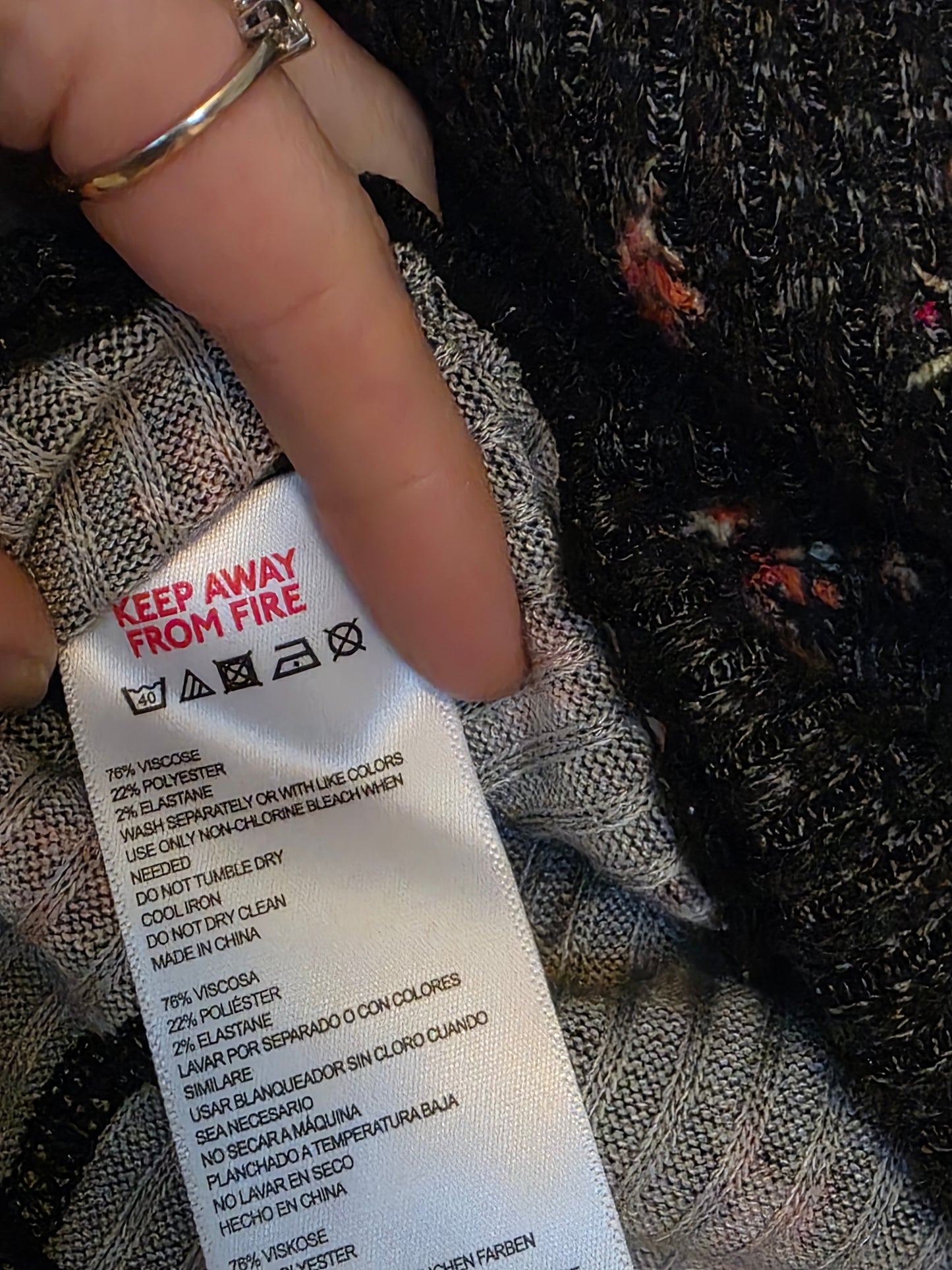 Urban Outfitters Floral Print Cropped Top New Size Medium