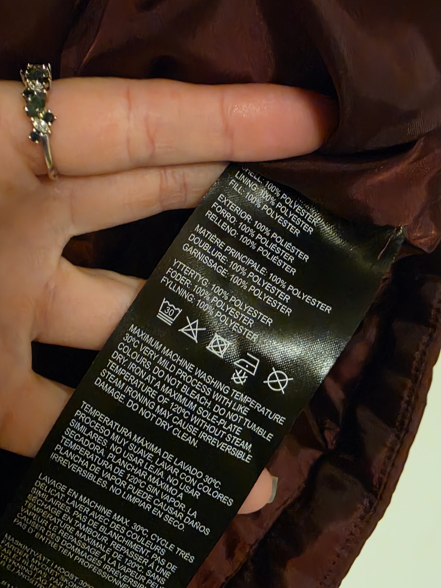 Weatherproof Size Large Burgundy Quilted Coat