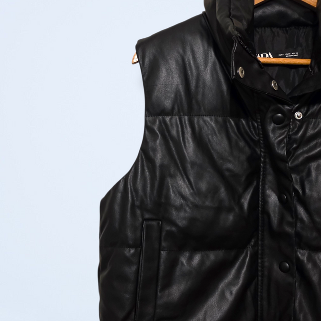 Zara Black Snap-button Zip-up Gilet Size Small