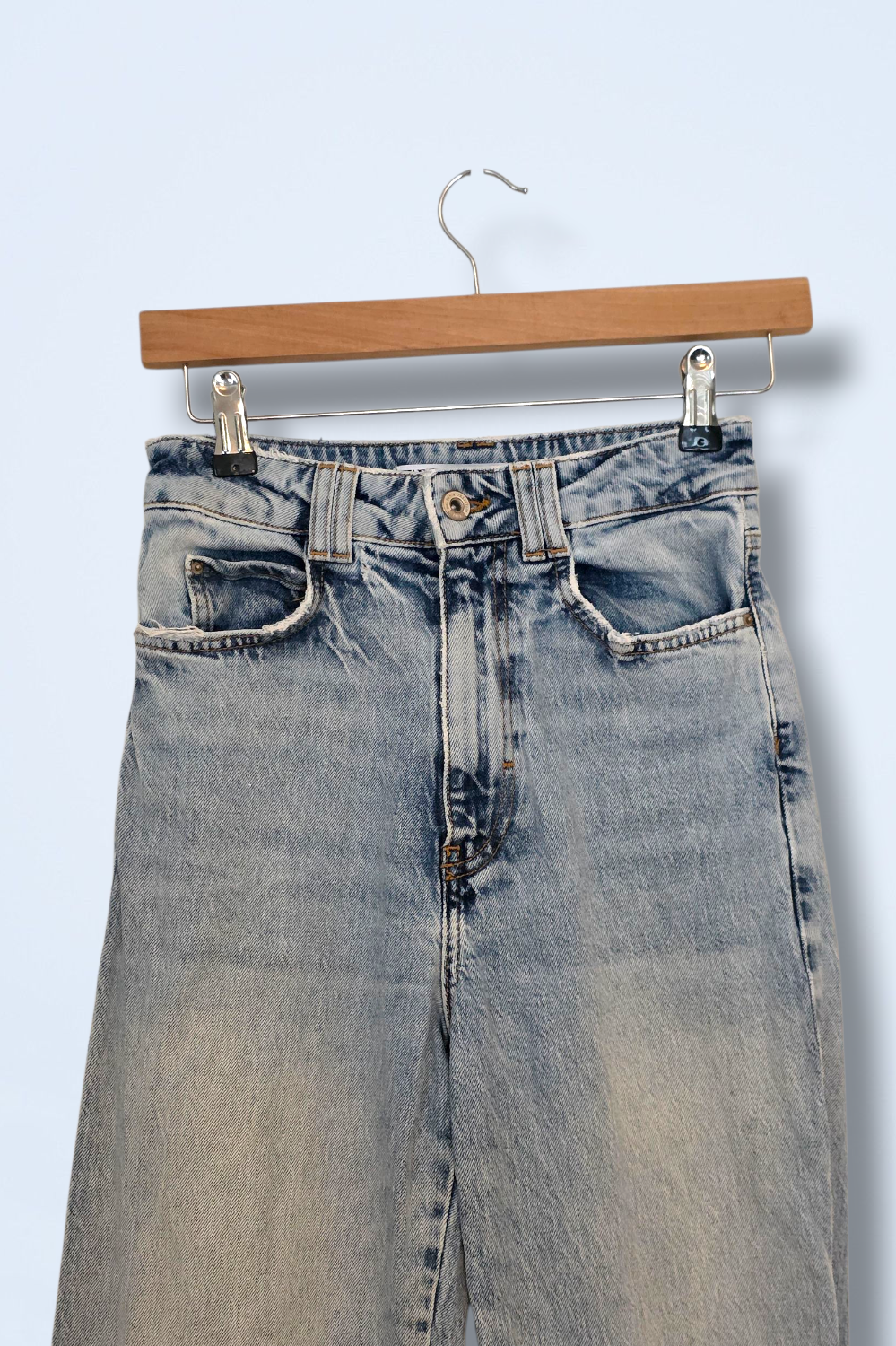 Zara Distressed Light Blue Mom Jeans UK Size 8 Cotton & Elastane