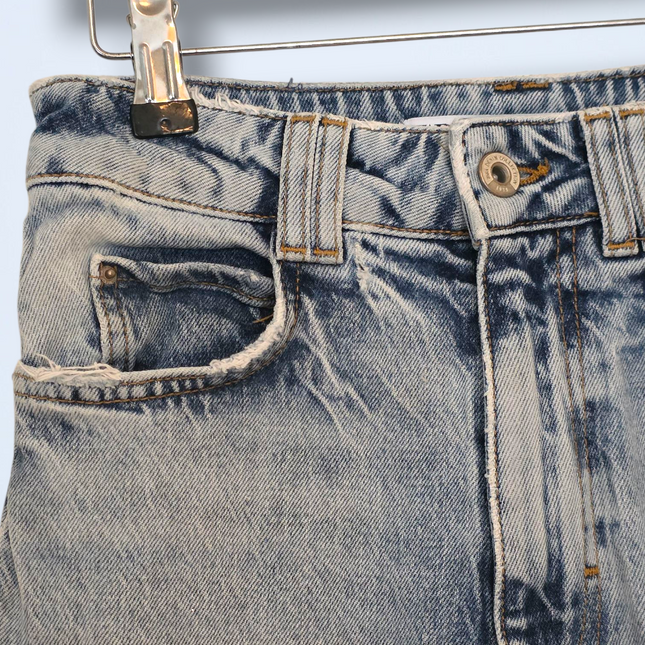 Zara Distressed Light Blue Mom Jeans UK Size 8