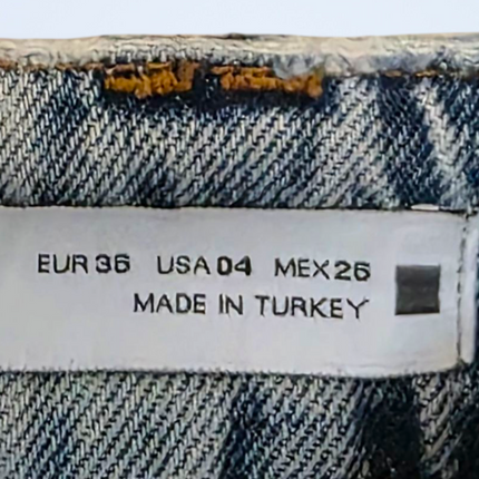 Zara Distressed Light Blue Mom Jeans UK Size 8