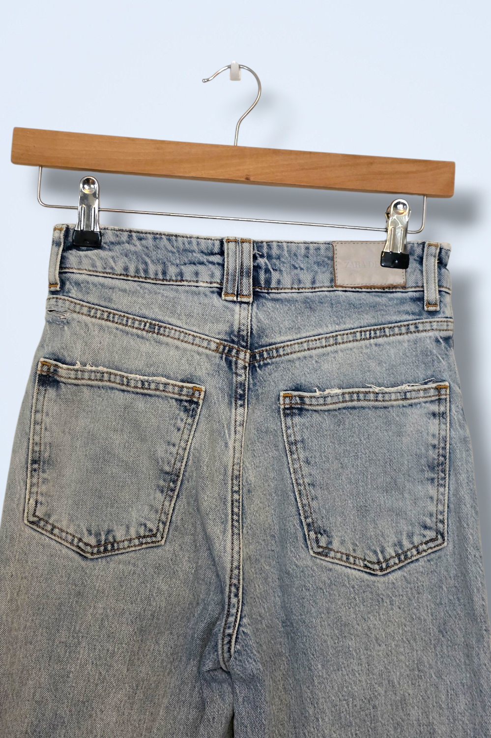 Zara Distressed Light Blue Mom Jeans UK Size 8 Cotton & Elastane