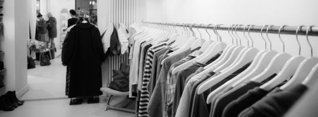 <h4>SUSTAINABLE SHOPPING</h4>