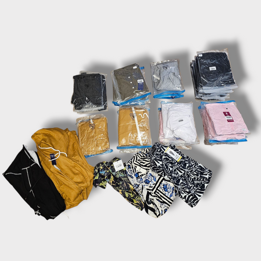 Reseller Bundle – 51x Items – New with Tags – Only £100!