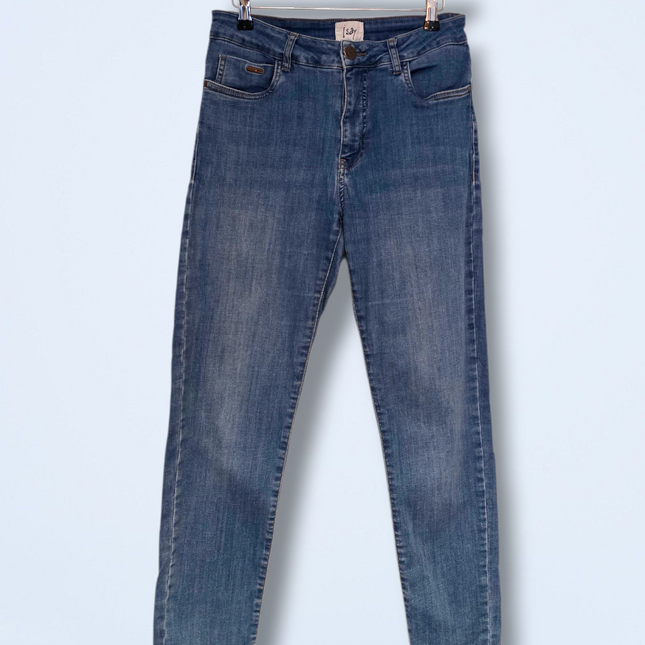 ISay UK 12 Slim-fit High Waisted Denim Jeans